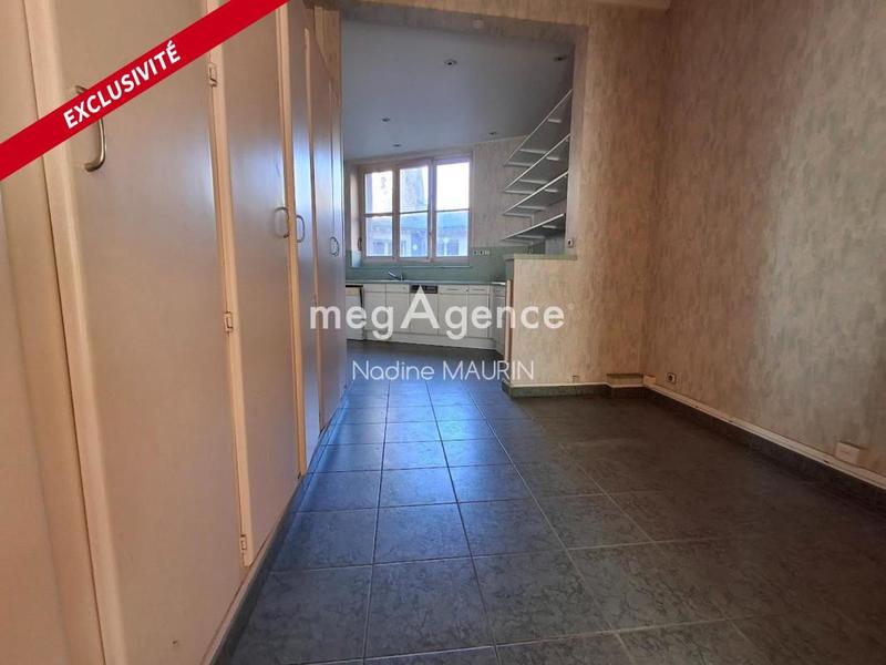 Appartement - 192 m² - 6 pièces