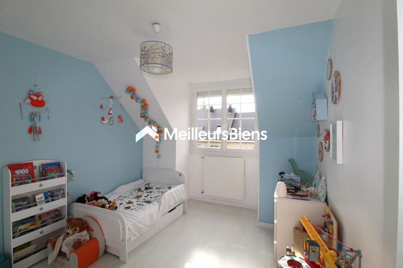 Pavillon - 132 m² - 5 pièces