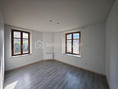 Maison en pierre - 168 m² - 8 pièces