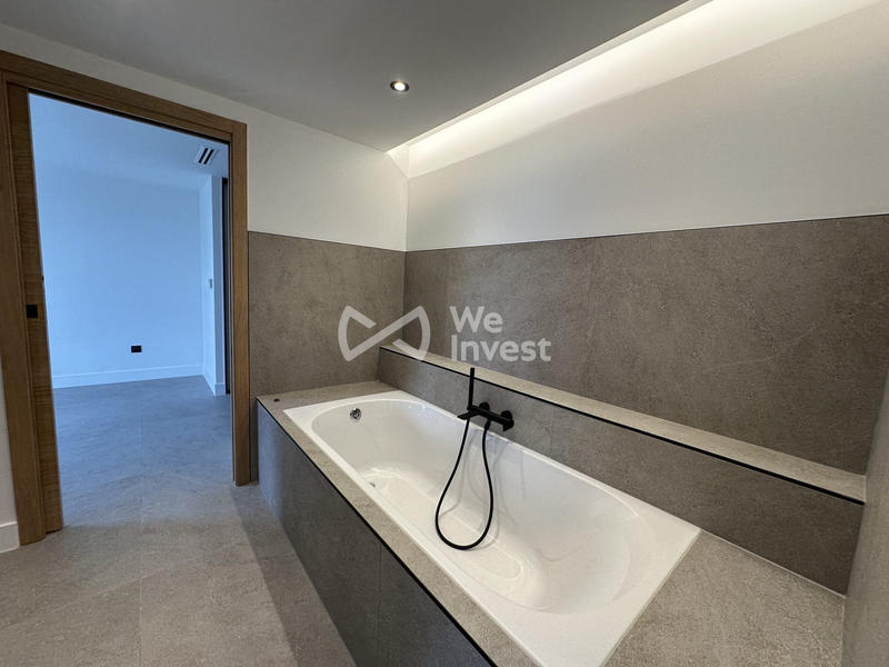 Appartement - 132 m² - 4 pièces