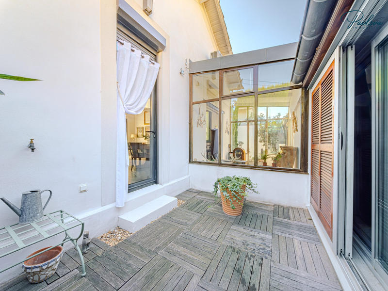 Maison traditionnelle - 107 m² - 4 pièces