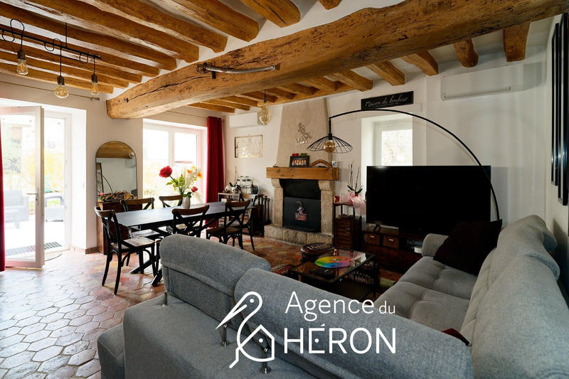 Maison - 189 m² - 6 pièces