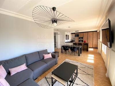 Appartement - 84 m² - 4 pièces