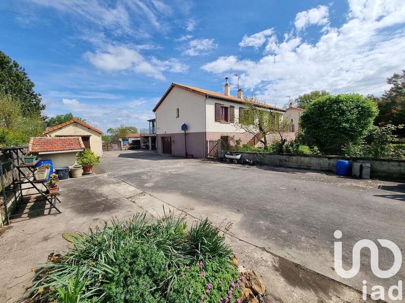 Maison - 211 m² - 9 pièces