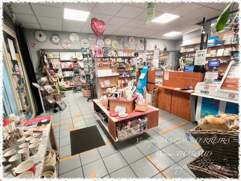 Fonds de commerce - Magasins - 159 m²