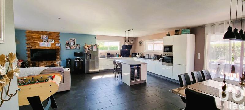 Maison - 138 m² - 5 pièces