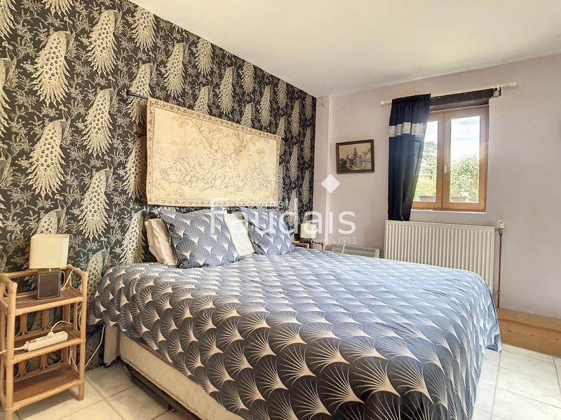 Propriété - 200 m² - 10 pièces