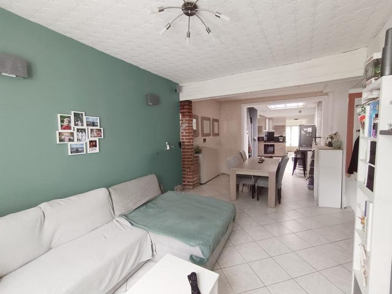 Maison - 104 m² - 4 pièces