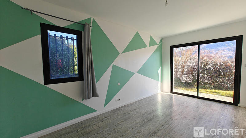 Maison - 166 m² - 8 pièces