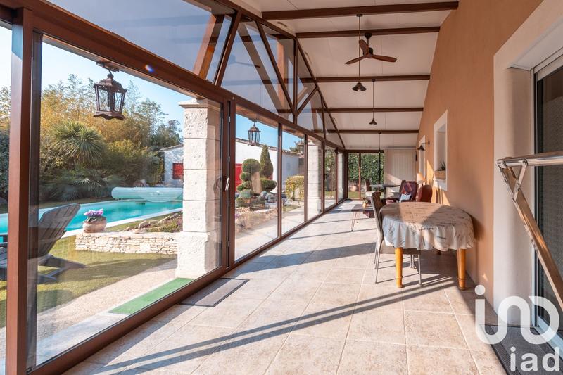 Maison - 215 m² - 8 pièces