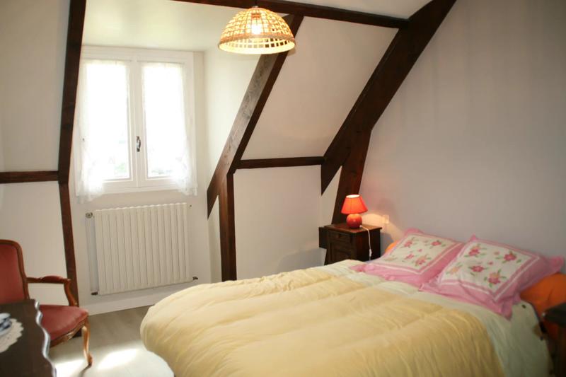 Maison - 170 m² - 9 pièces