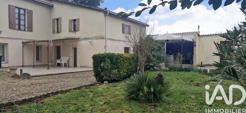 Maison de village - 202 m² - 7 pièces