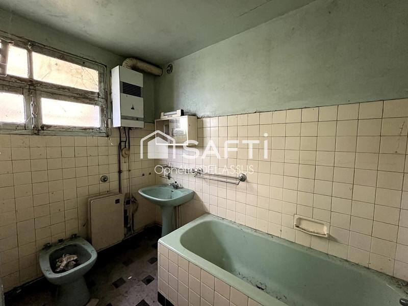 Maison - 150 m² - 10 pièces