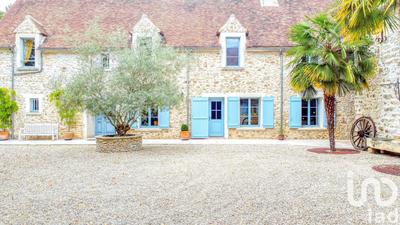 Maison - 281 m² - 10 pièces