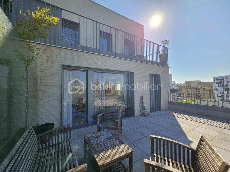 Duplex - 97 m² - 5 pièces