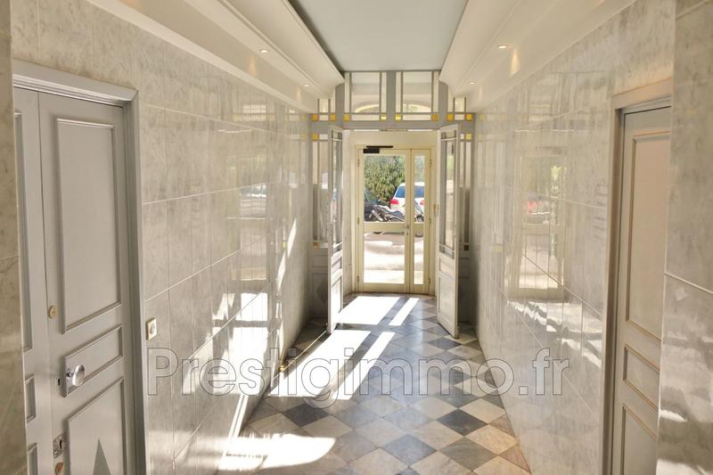 Appartement - 111 m² - 4 pièces