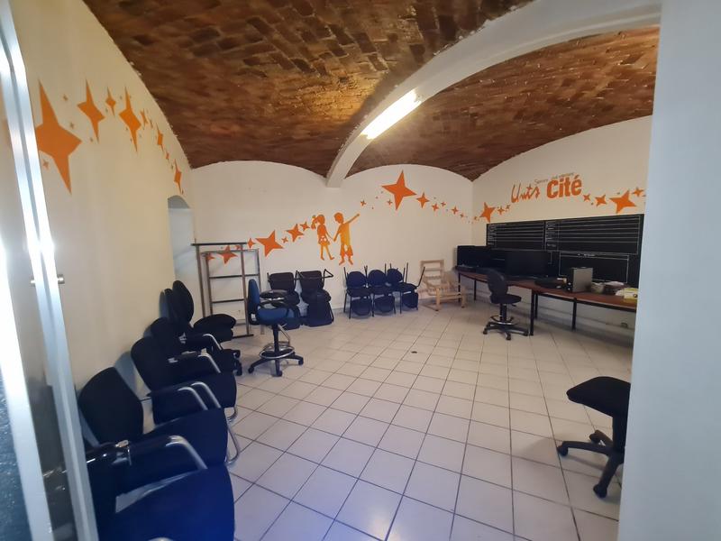 Local commercial - 250 m²