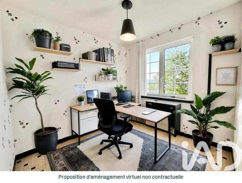 Maison - 268 m² - 12 pièces