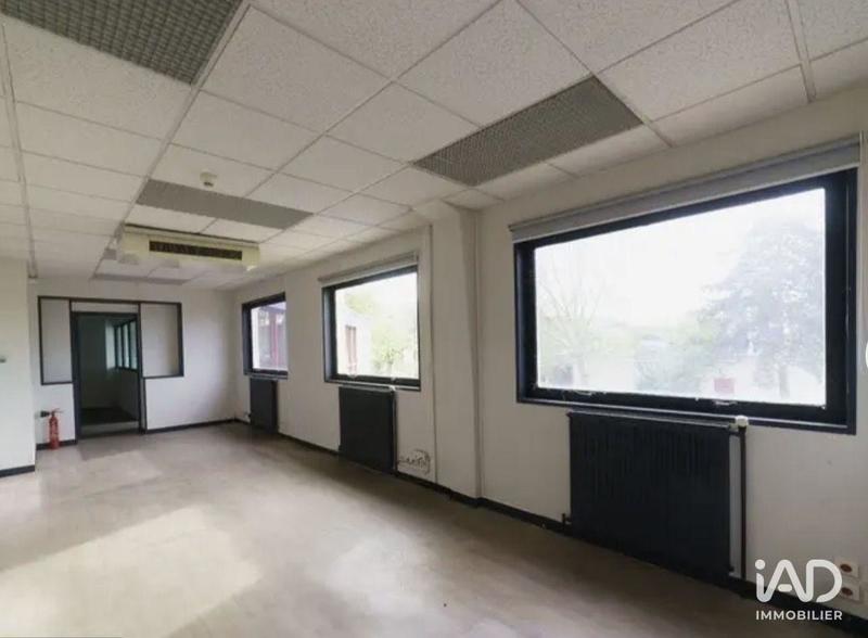 Local commercial - 2 820 m²