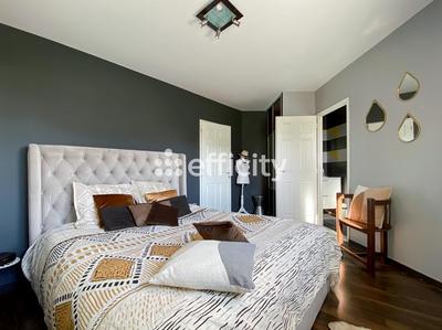 Maison - 134 m² - 5 pièces