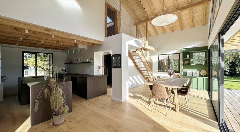 Maison - 170 m² - 5 pièces