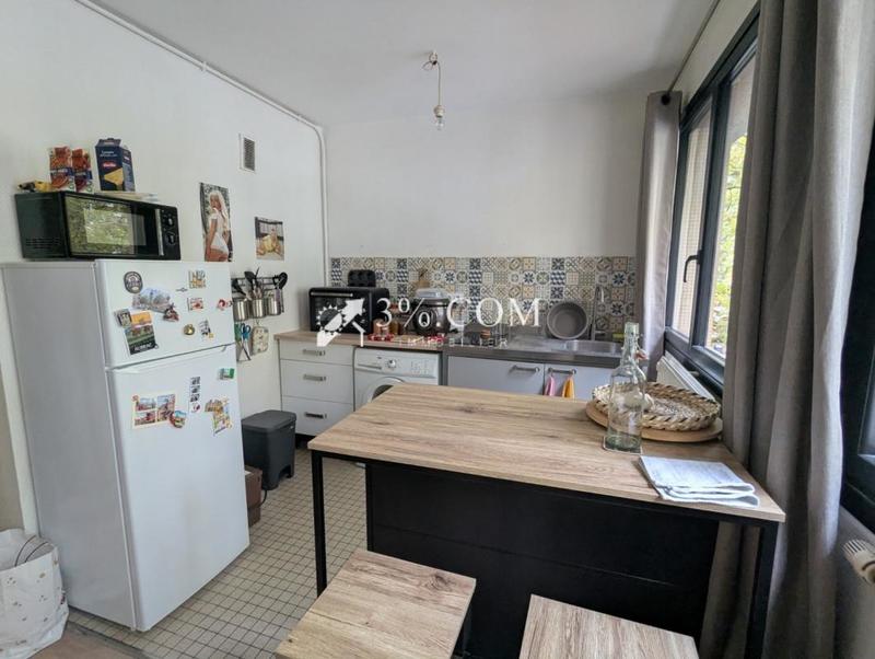 Studio - 25 m² - 1 pièce