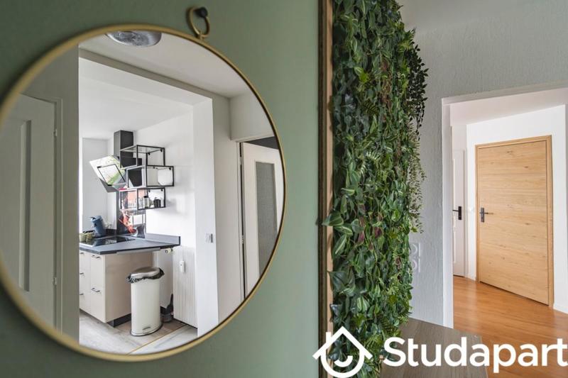 Chambre - 11 m² - 1 pièce