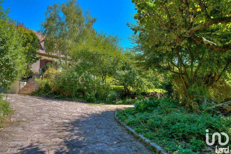 Maison - 189 m² - 5 pièces