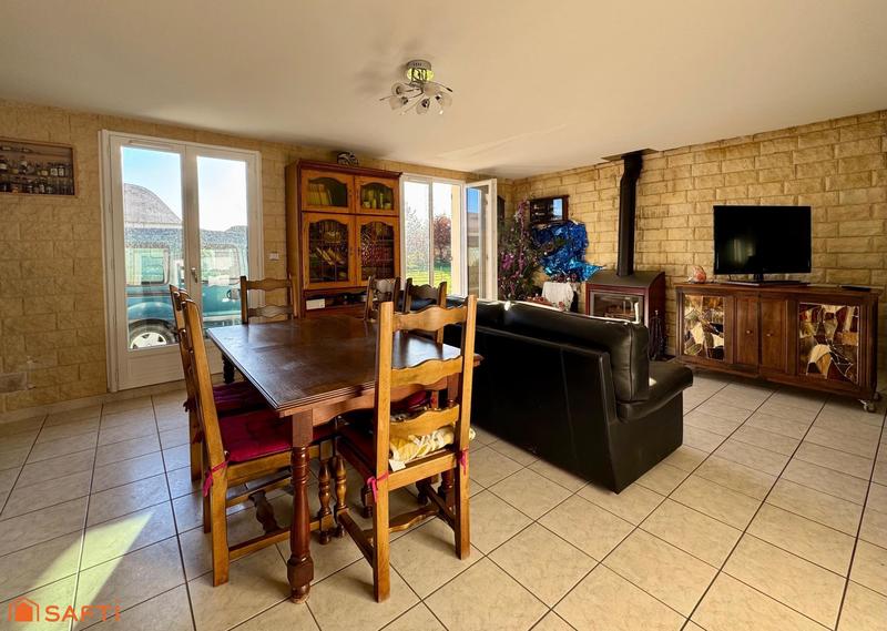 Maison - 94 m² - 4 pièces