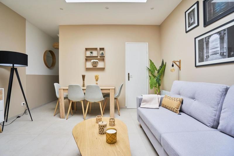 Maison - 102 m² - 6 pièces