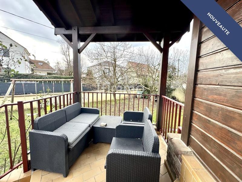 Maison - 198 m² - 7 pièces