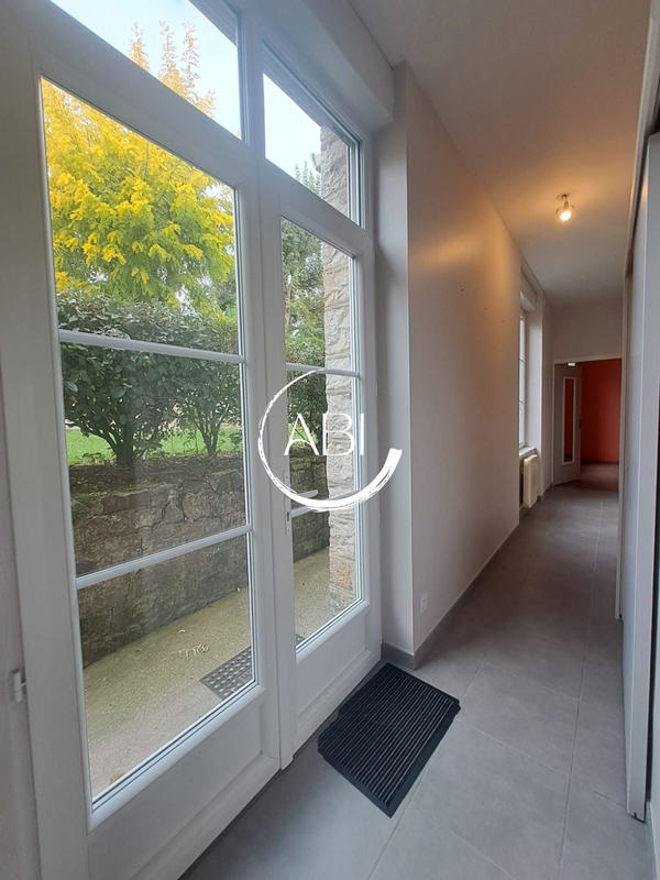 Appartement - 85 m² - 3 pièces