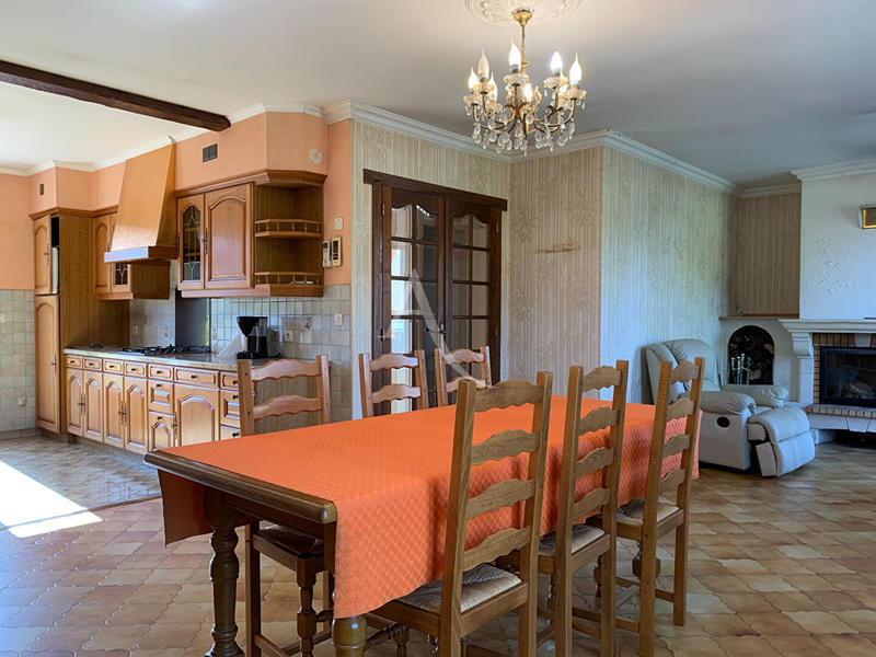 Maison - 85 m² - 4 pièces