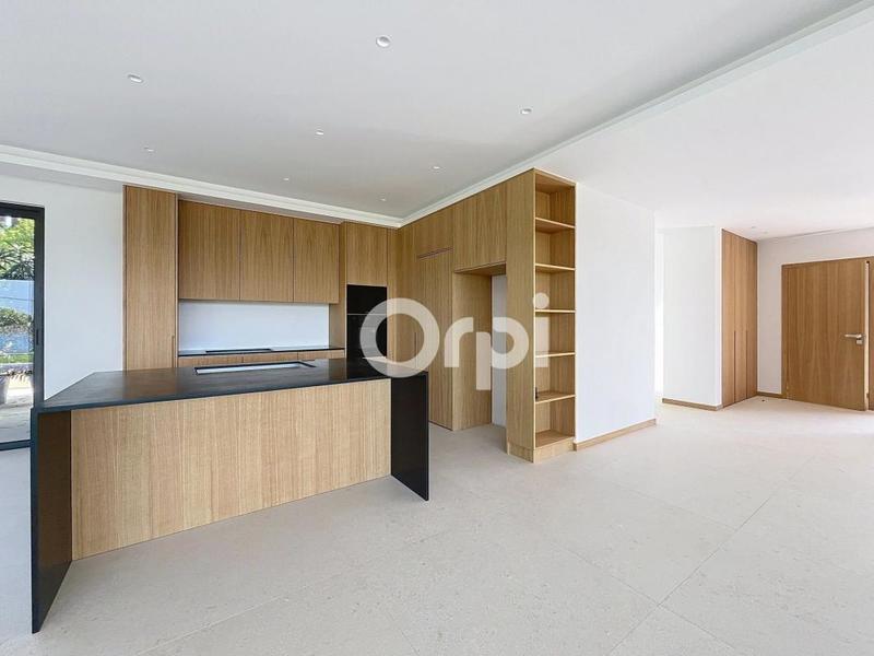 Villa - 450 m² - 5 pièces