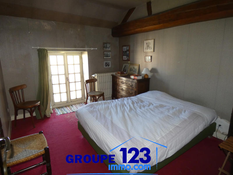 Maison - 268 m² - 8 pièces