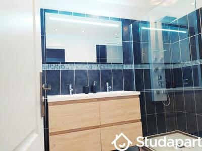 Chambre - 9 m² - 1 pièce