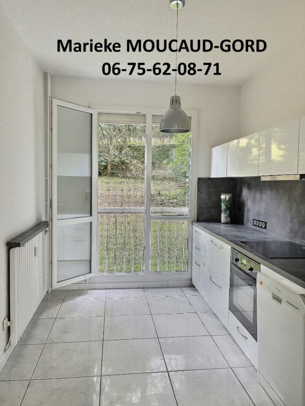 Appartement - 104 m² - 5 pièces