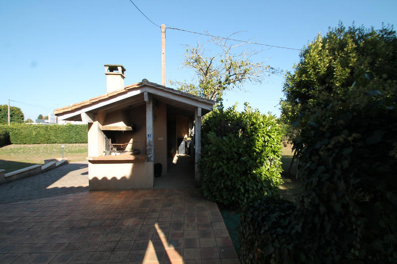 Maison - 268 m² - 8 pièces