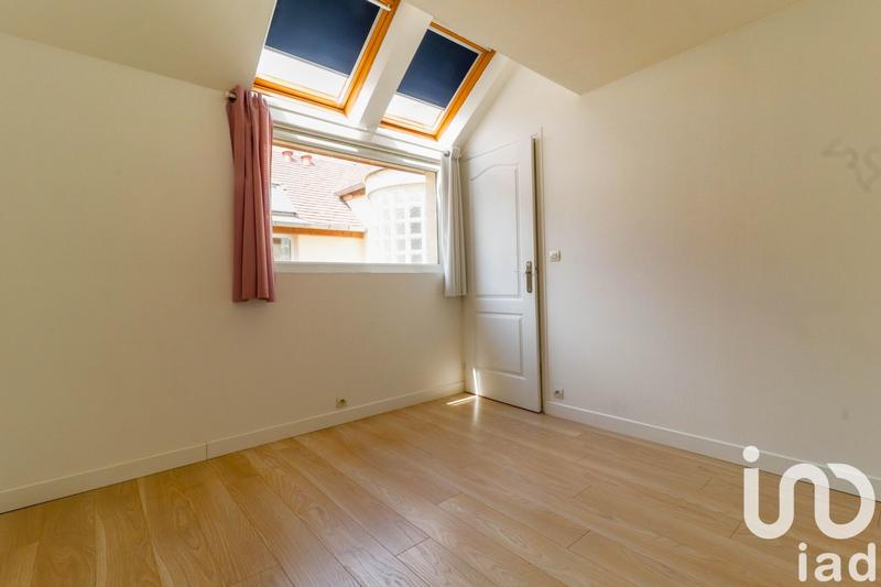 Appartement - 87 m² - 5 pièces