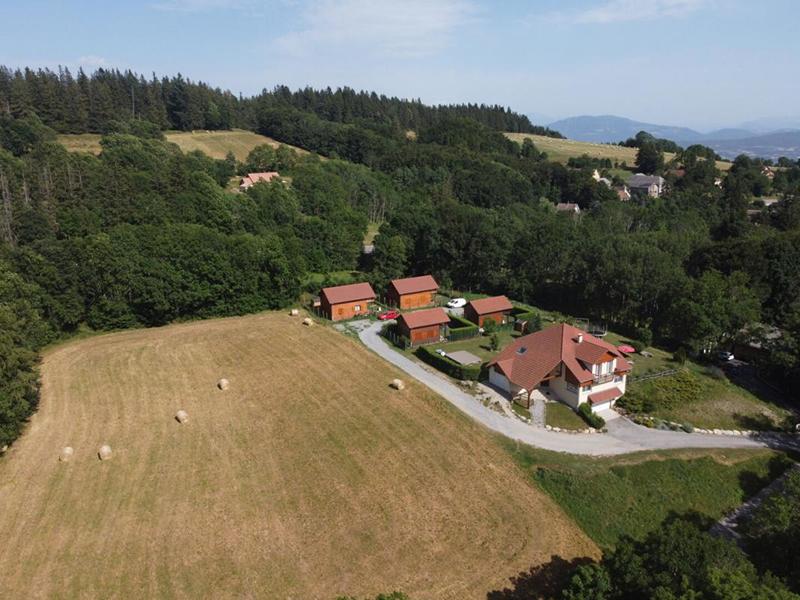 Terrain constructible - 854 m²