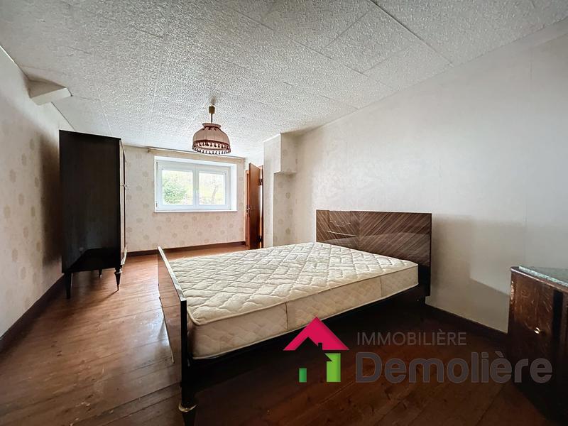 Maison - 202 m² - 6 pièces