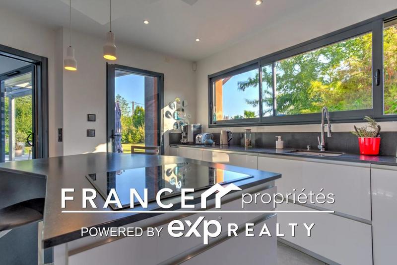 Maison d'architecte - 150 m² - 5 pièces