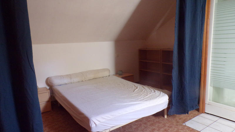 Maison - 250 m² - 10 pièces