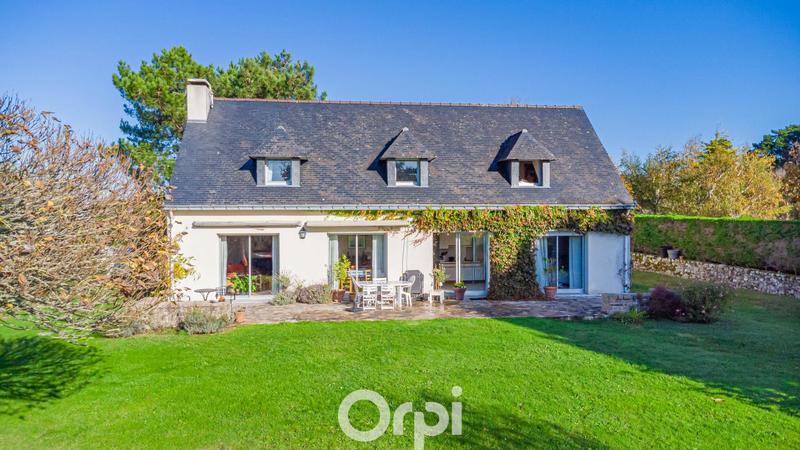 Maison - 194 m² - 9 pièces