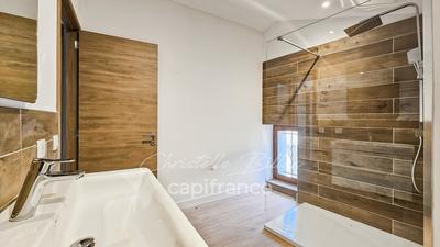 Appartement - 86 m² - 3 pièces