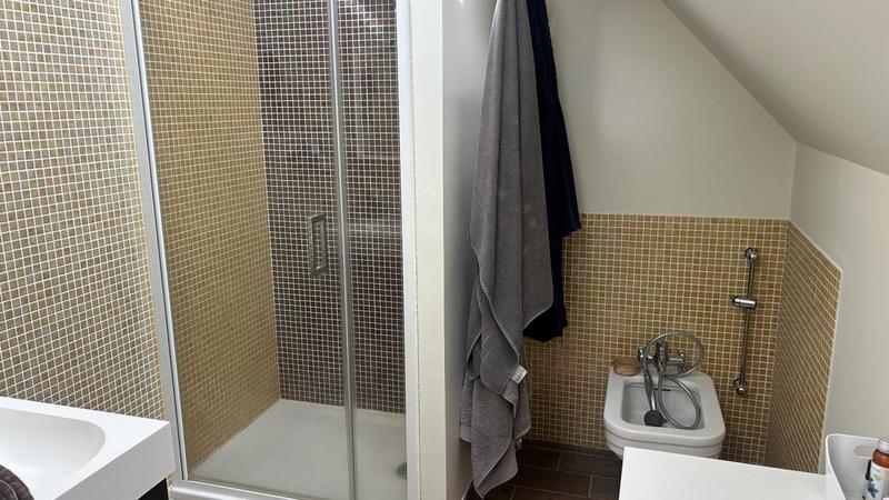 Maison - 263 m² - 9 pièces