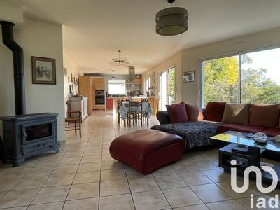 Maison - 145 m² - 6 pièces