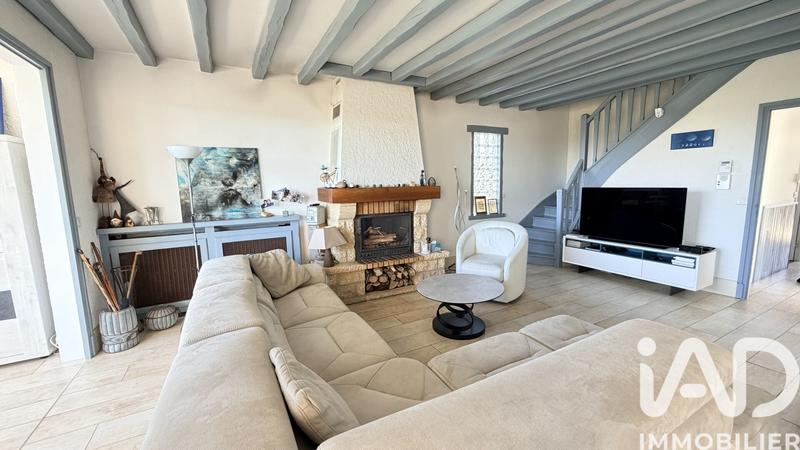 Maison - 180 m² - 9 pièces