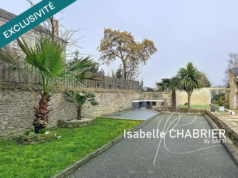 Maison - 220 m² - 6 pièces