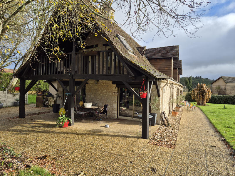 Maison - 226 m² - 6 pièces